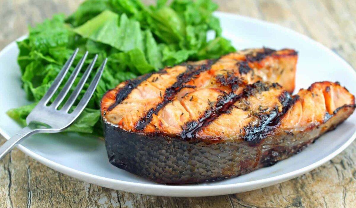 Стейк из лосося — лучшие рецепты