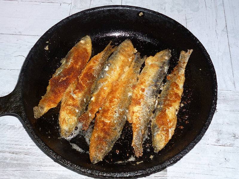Сколько жарить морскую рыбу на сковороде. сколько жарить рыбу на сковороде? засекаем время!