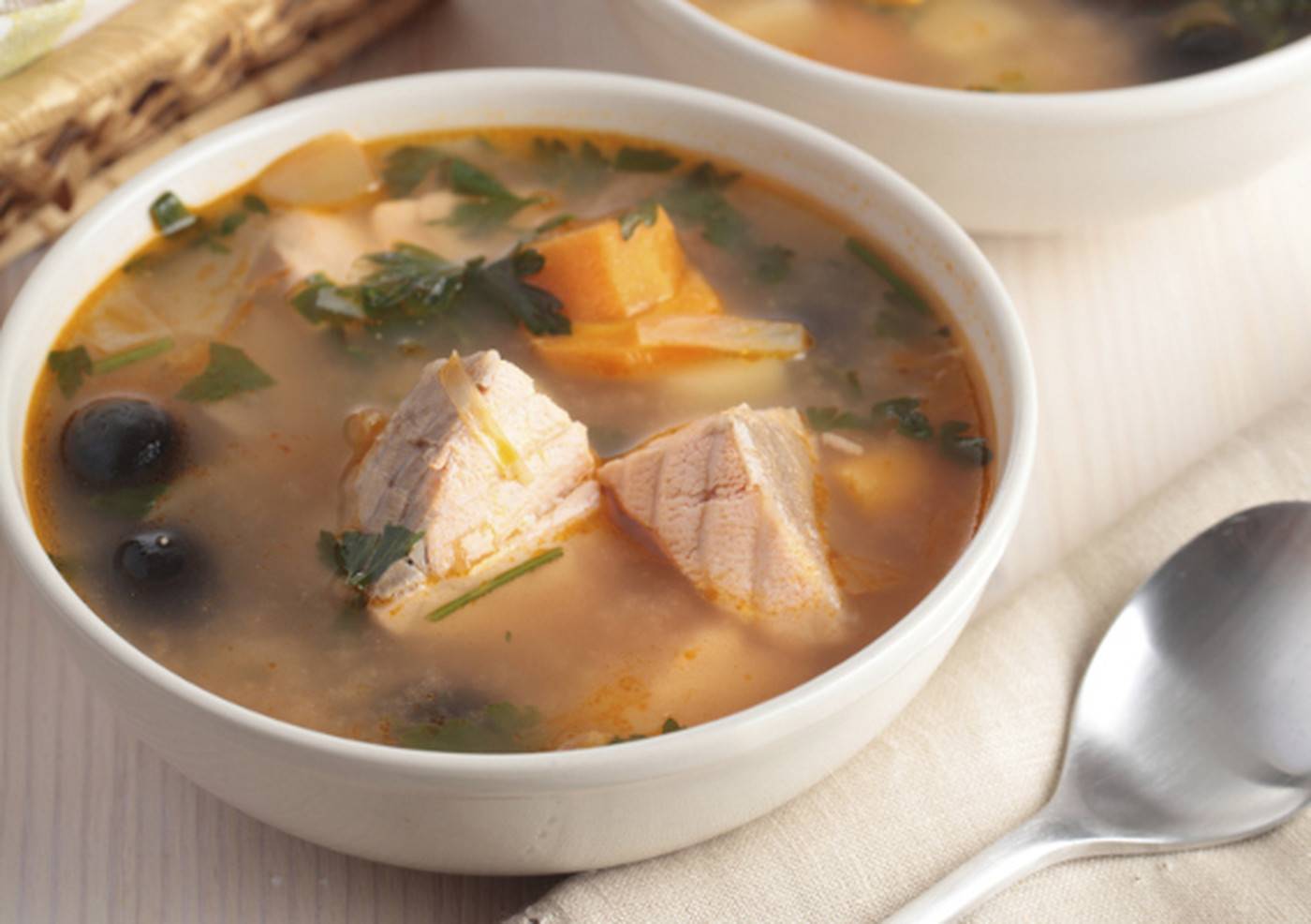 Суп из консервированной горбуши — пошаговый рецепт с фото