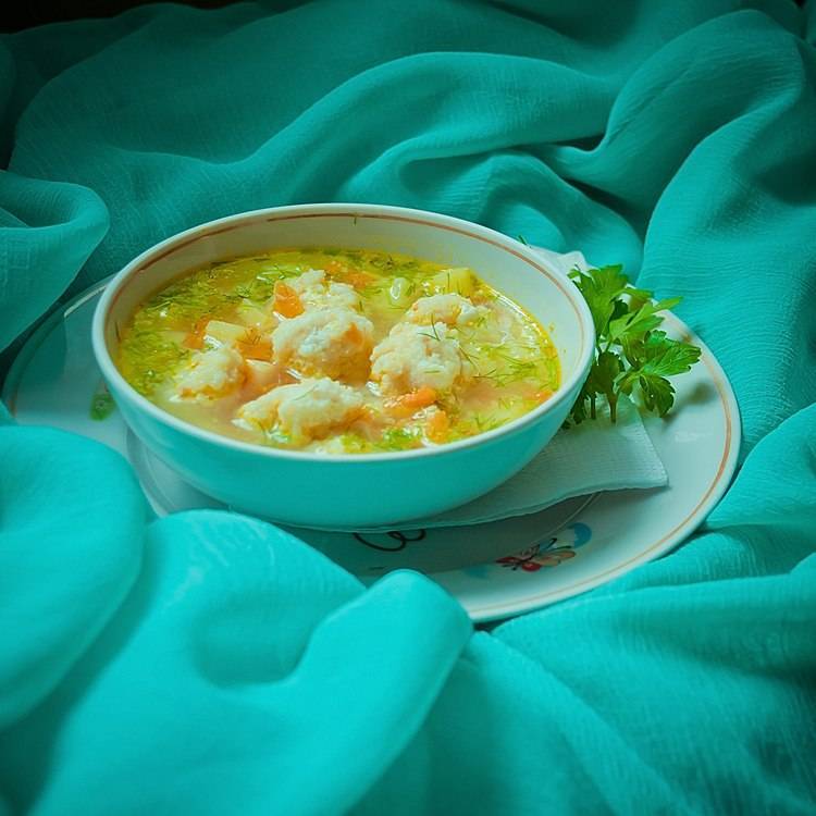 Суп с рыбными фрикадельками: рецепты полезных и вкусных первых блюд для детей и взрослых