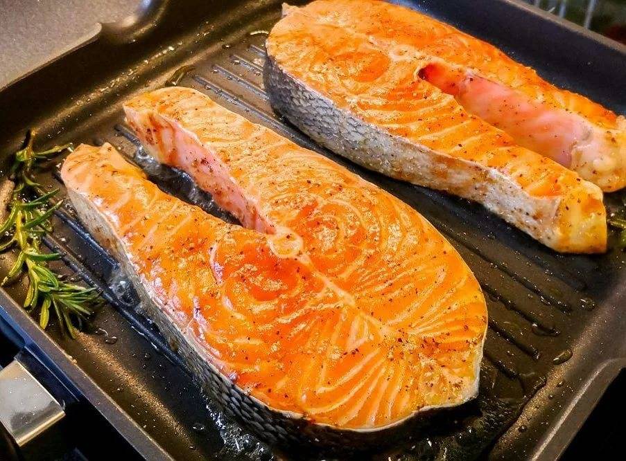 Стейк из лосося на сковороде рецепты