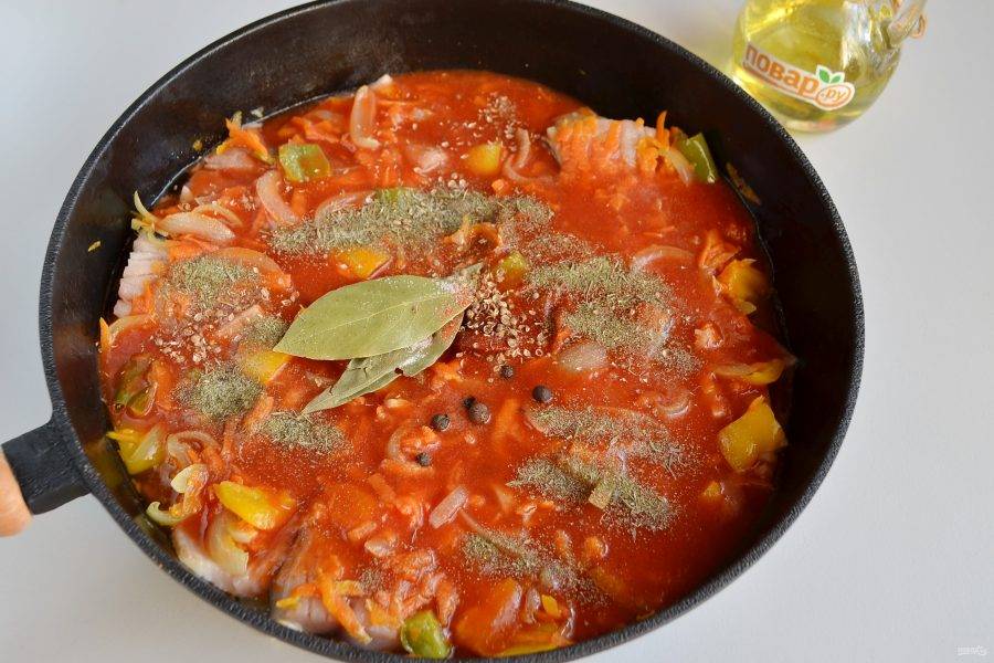 Рыба с овощами в томатном соусе - 8 пошаговых фото в рецепте