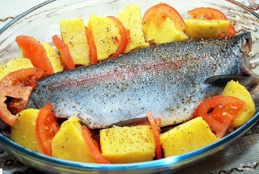 Рыба с овощами в духовке: 3 изумительных фото рецептов