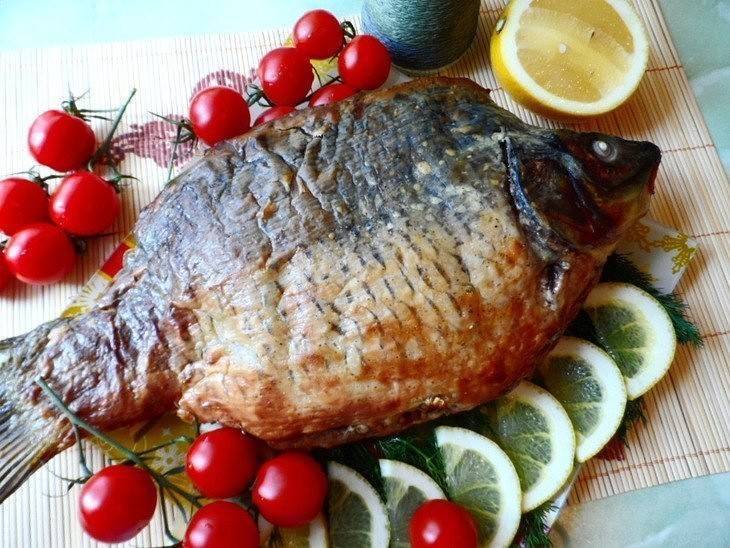 Рыба с гречкой в духовке в фольге