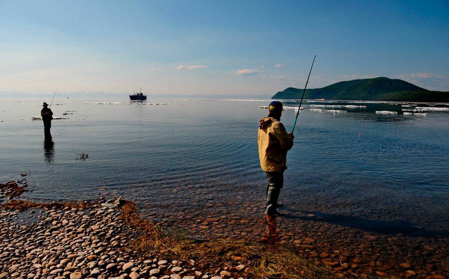 Рыбалка на Байкале — ловля летом на удочку