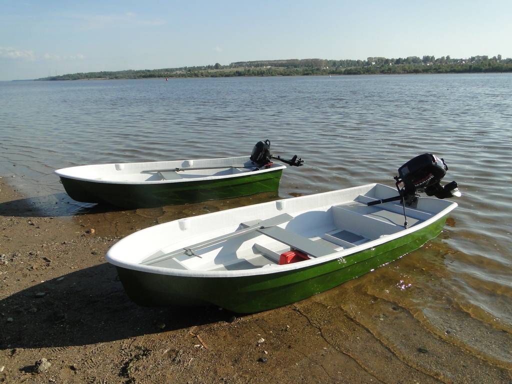 Пластиковые лодки под мотор — преимущества и недостатки. какую выбрать пластиковую лодку под мотор в 5 и 10 л с