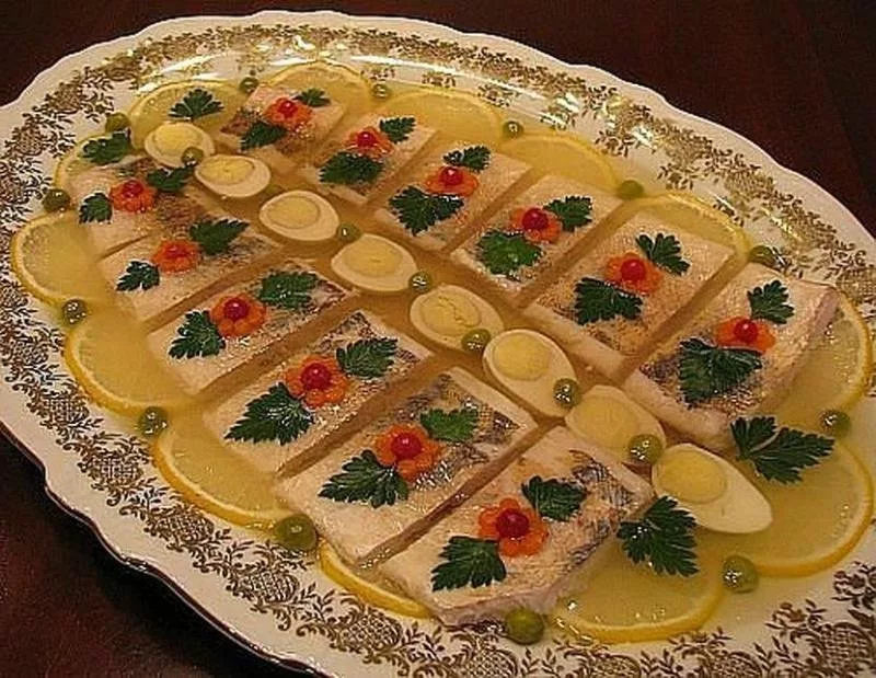 Заливное из рыбы — простые и вкусные рецепты для праздничного стола