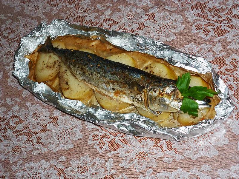 Как приготовить рыбу с картошкой в духовке