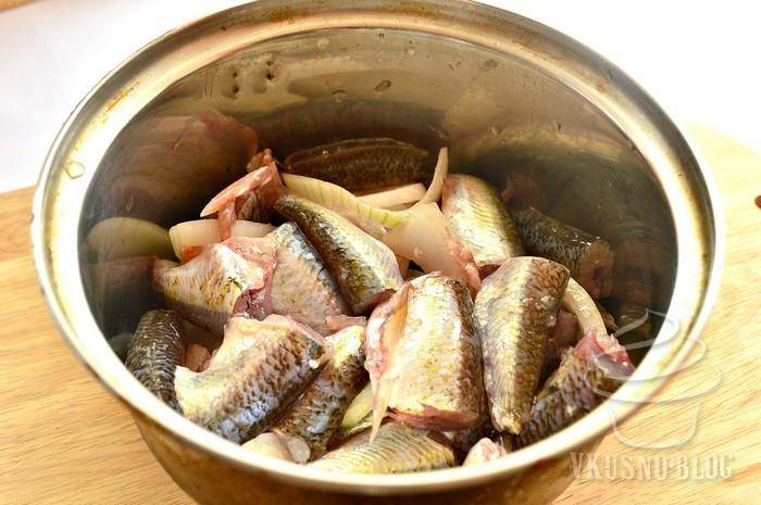 Как быстро и просто приготовить рыбные консервы в домашних условиях – рецепты на плите