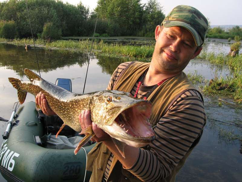 Рыбалка на бисеровом озере