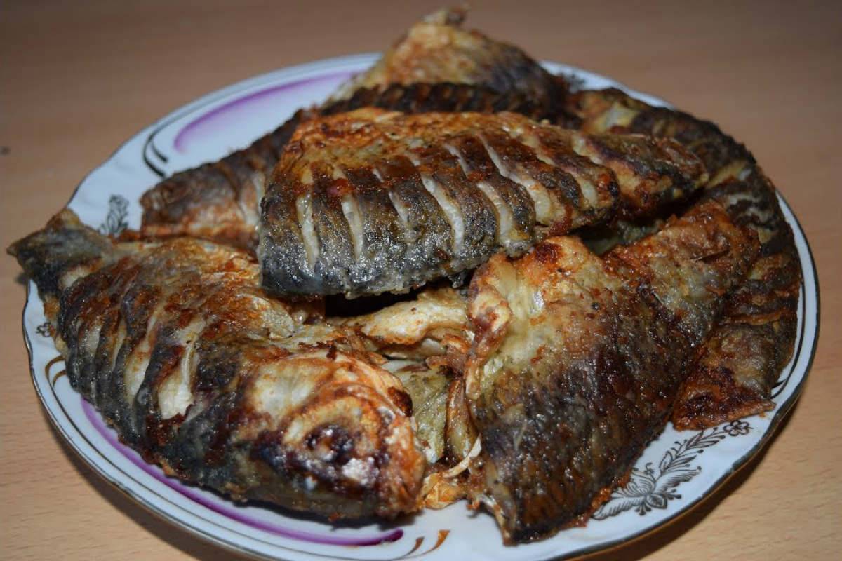 ✅ как пожарить мелкую речную рыбу на сковороде - receptii.ru