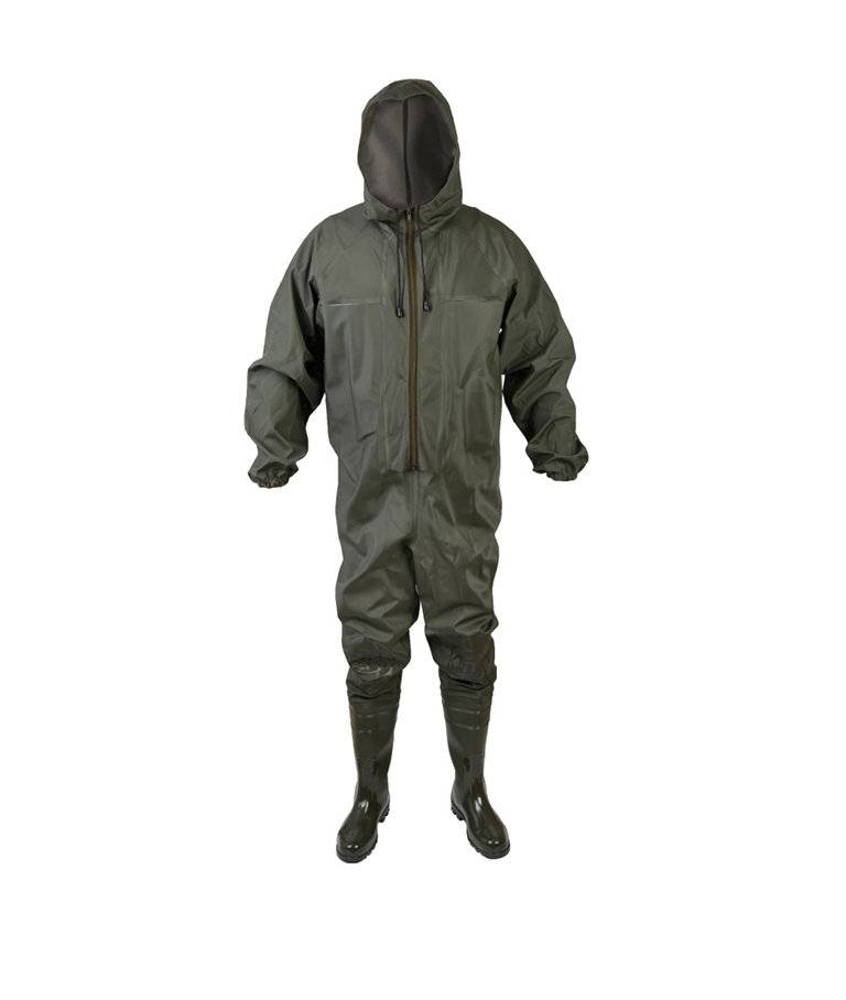 Выбираем непромокаемый дышащий костюм для летней рыбалки