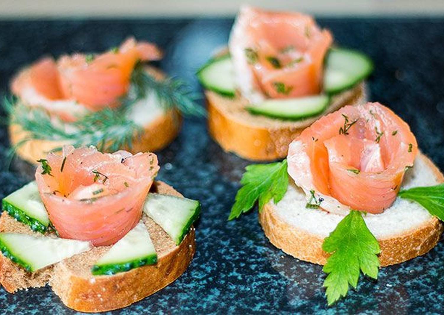Бутерброды с красной рыбой: рецепты с фото (простые и вкусные) - сабина - женский сайт обо всем