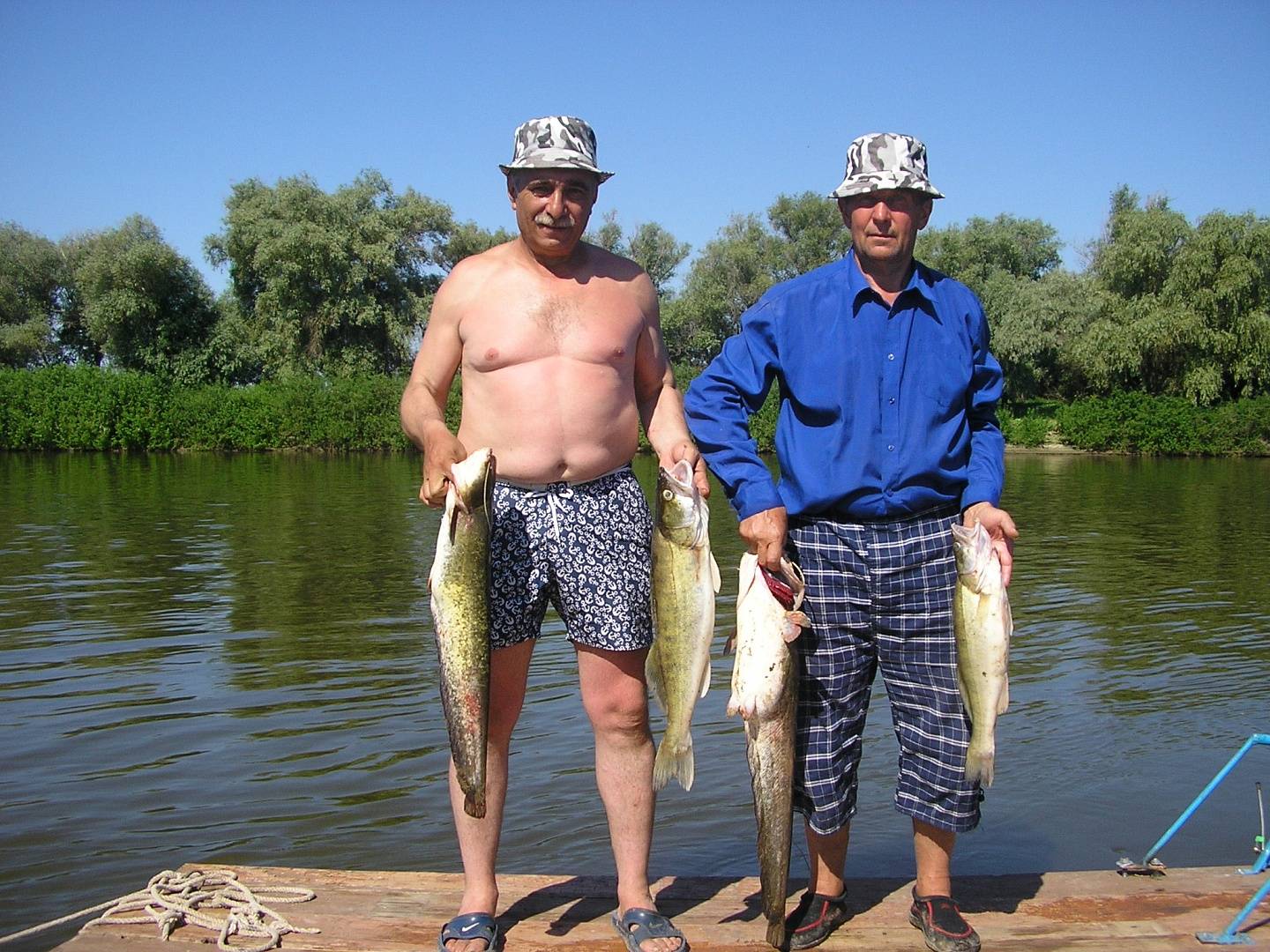 Рыбалка в астрахани весной, летом, осенью и зимой.