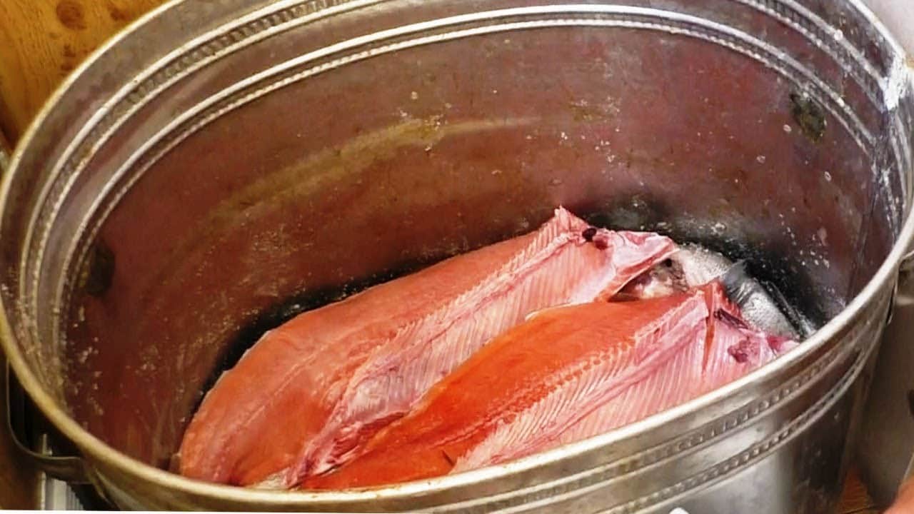 Как быстро засолить и замариновать рыбу для копчения? | обарбекю.ру