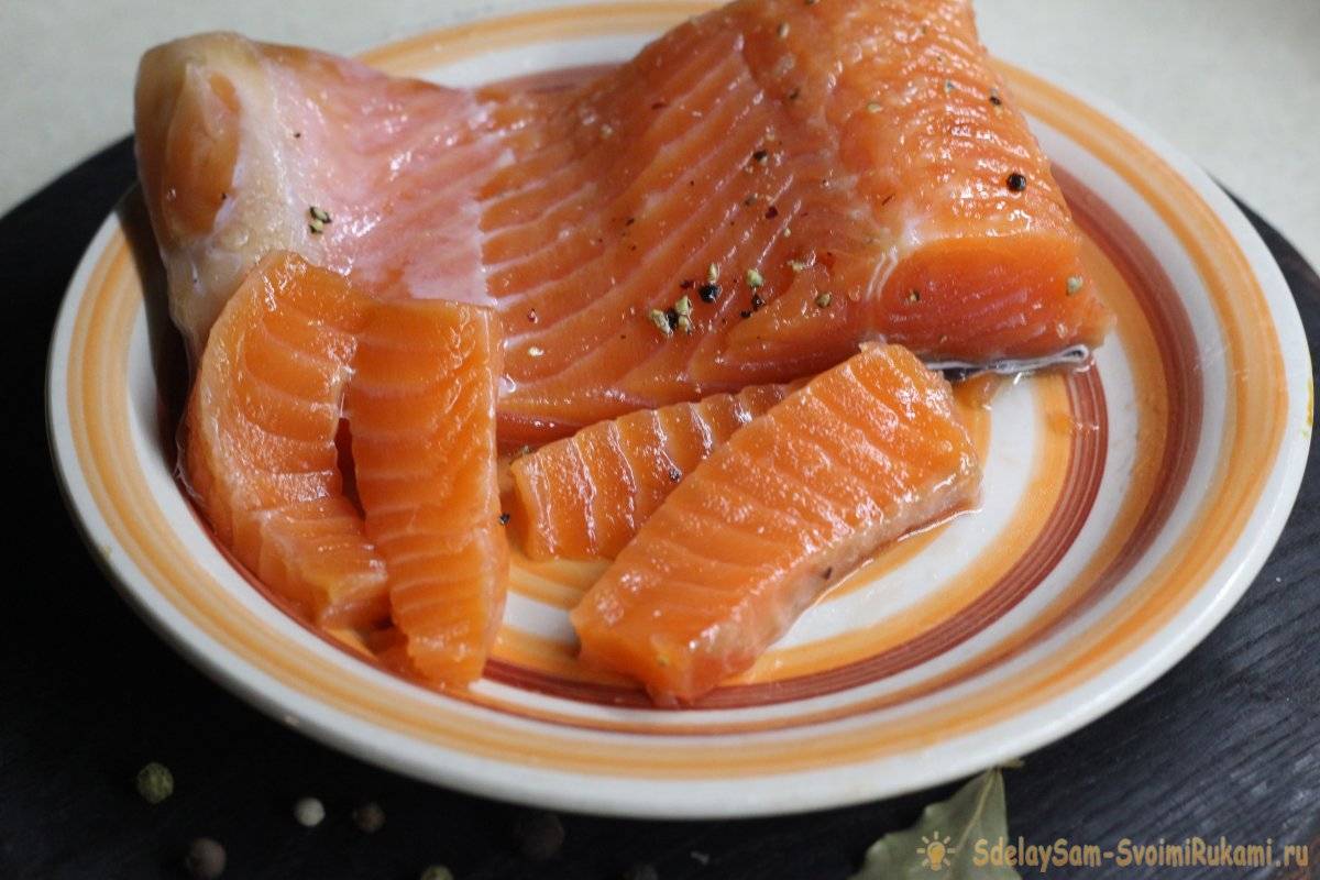Как засолить лосось в домашних условиях: быстро и вкусно