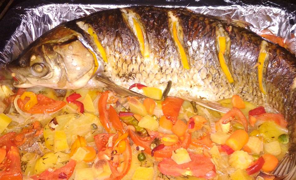 Рыба, запеченная в духовке целиком или филе - рецепты приготовления вкусных блюд с фото