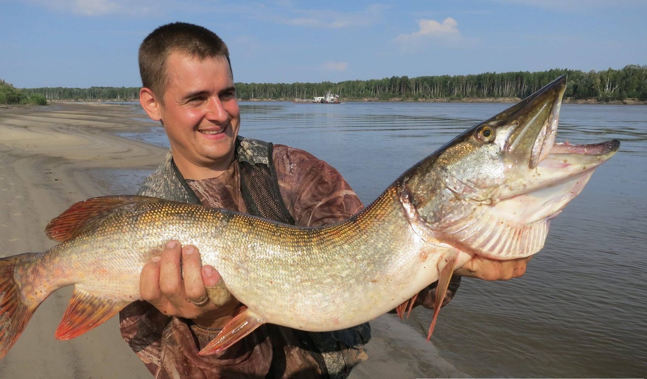 Рыбалка на иртыше: лучшие места для ловли рыбы на реке