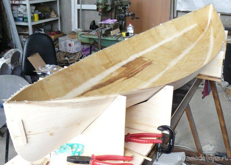 Изготовление каяка своими руками. каноэ из фанеры своими руками: описание конструкции, основы проектирования лодок и изготовление чертежи лодки каяк