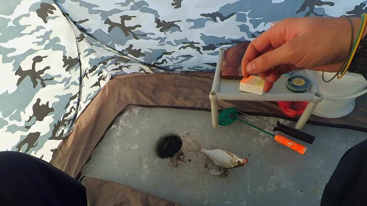 Ароматизаторы для рыбалки своими руками: пищевые жидкие и сухие