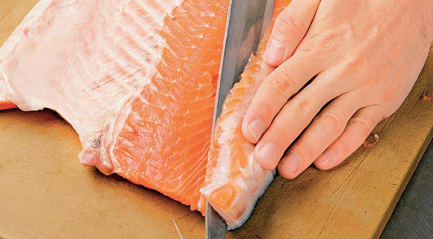 Как разделать лосося на филе? советы и пошаговая фотоинструкция