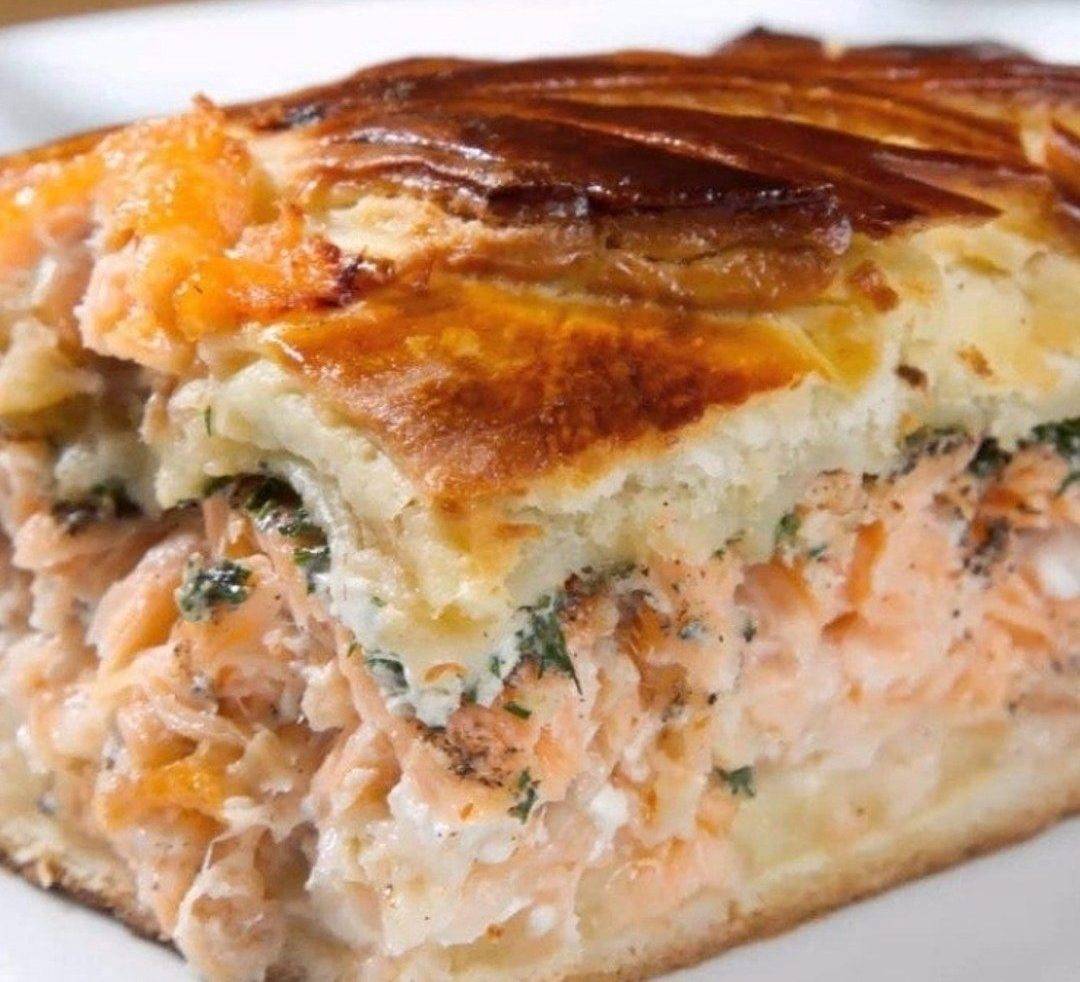 Рыбный пирог – 10 пошаговых рецептов с фото и видео