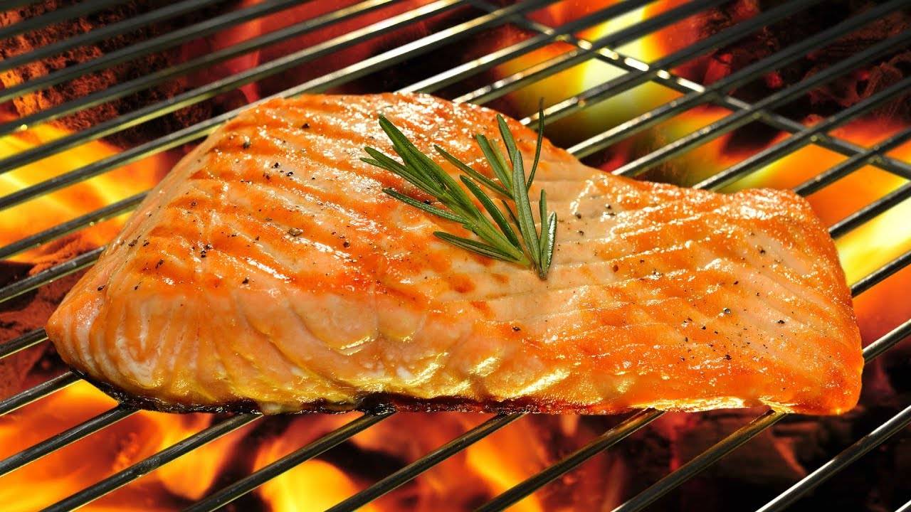 Рыба на гриле: рецепты, особенности приготовления, правила выбора тушек
