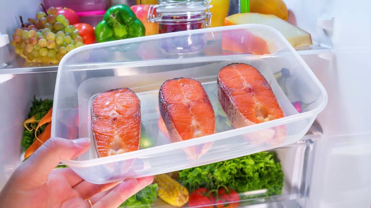 Как хранить копчёную рыбу в холодильнике холодного и горячего копчения