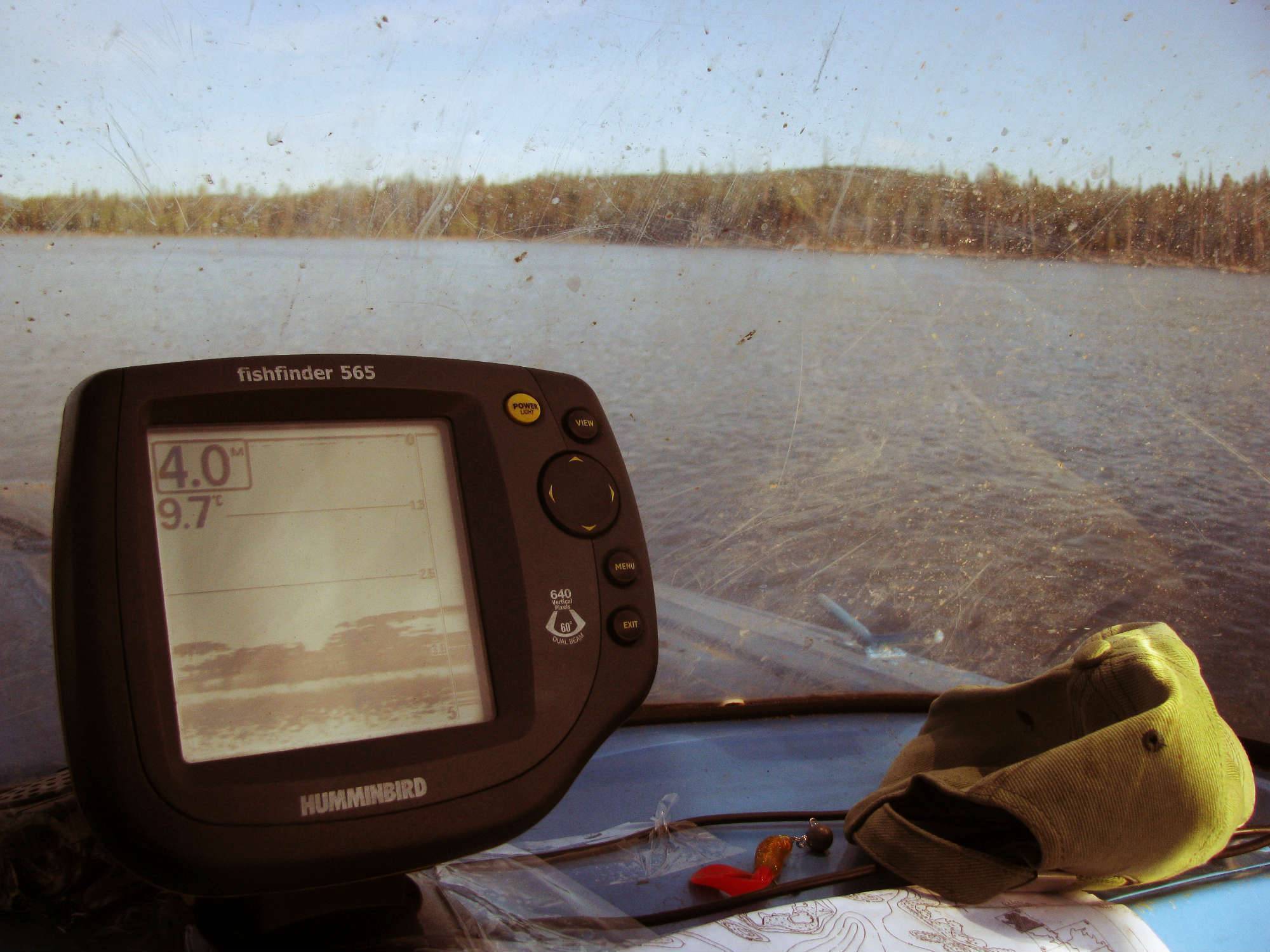 Как правильно применять барометр на рыбалке: когда переходить на ловлю с поверхности или в толще воды? | обзоры товаров и секреты рыбалки