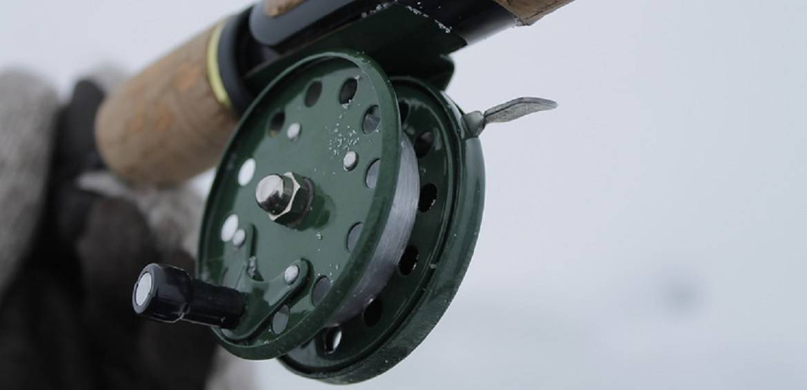 Инерционные катушки для спиннинга: устройство оснастки для рыбалки нельма