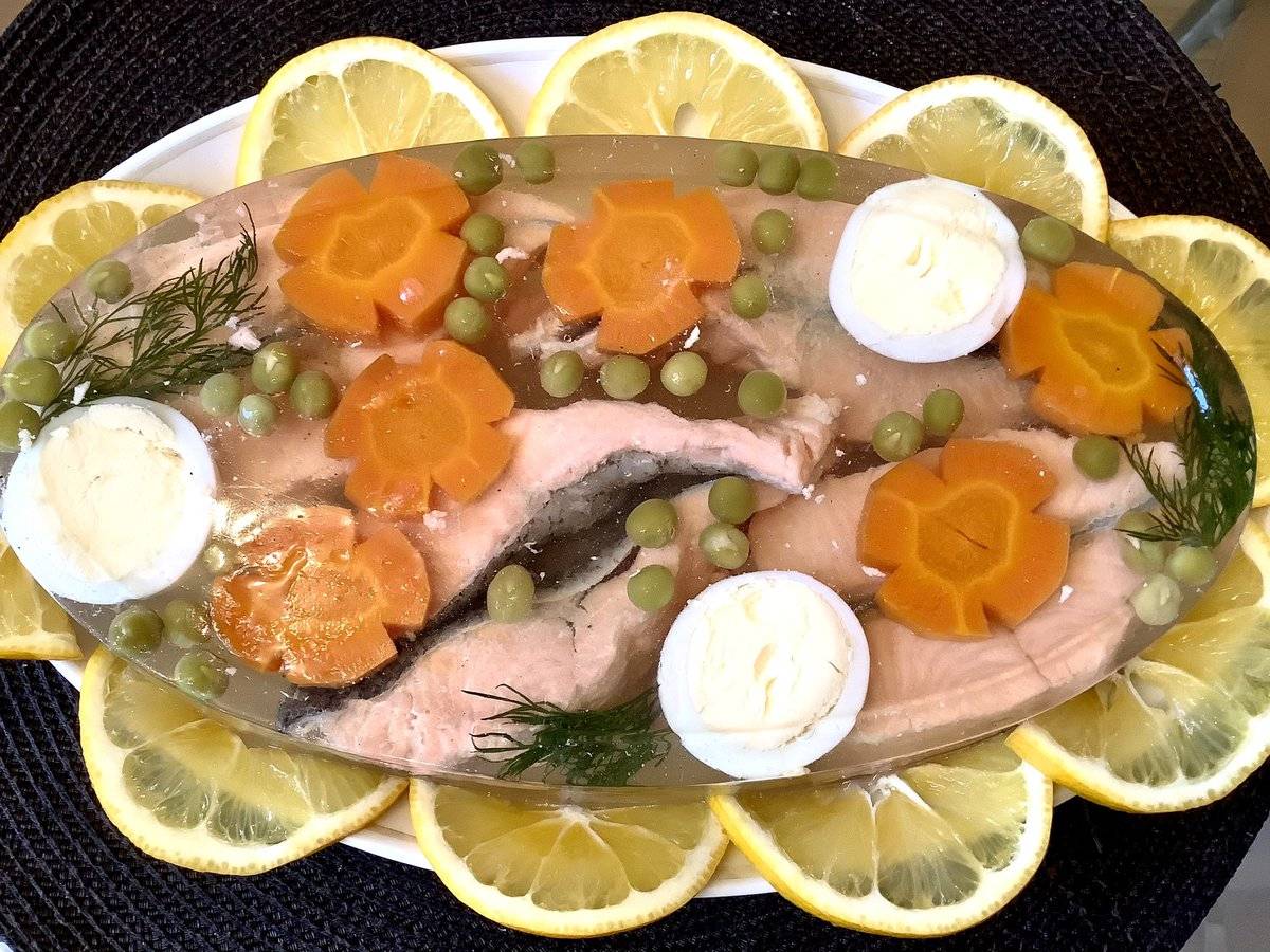 Заливное из щуки с желатином и без желатина - пошаговые рецепты с фото