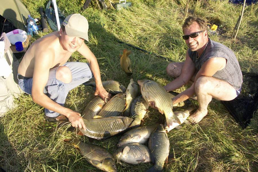 Рыбалка на плещеевом озере летом