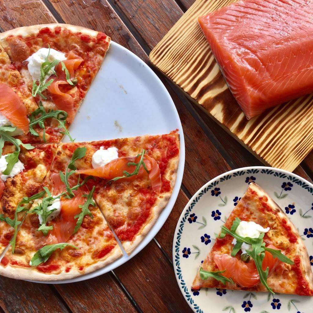 Пицца с лососем - 64 рецепта: пицца | foodini