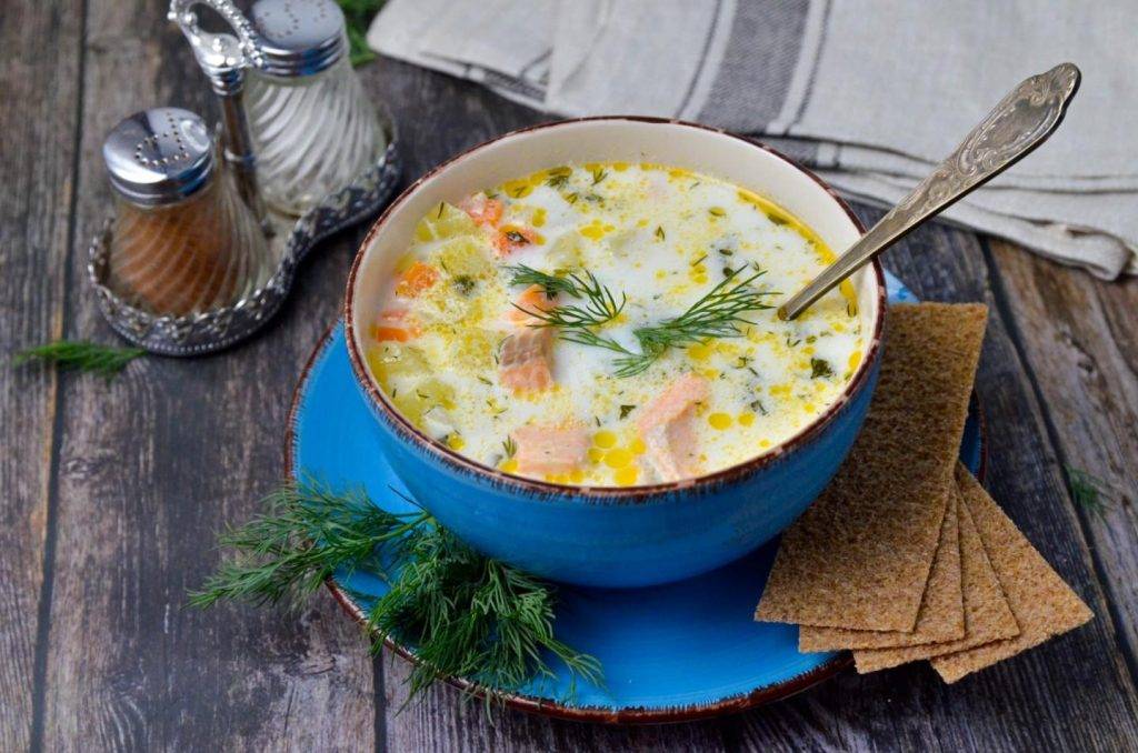 Рыбный суп из семги — вкусные рецепты с картошкой