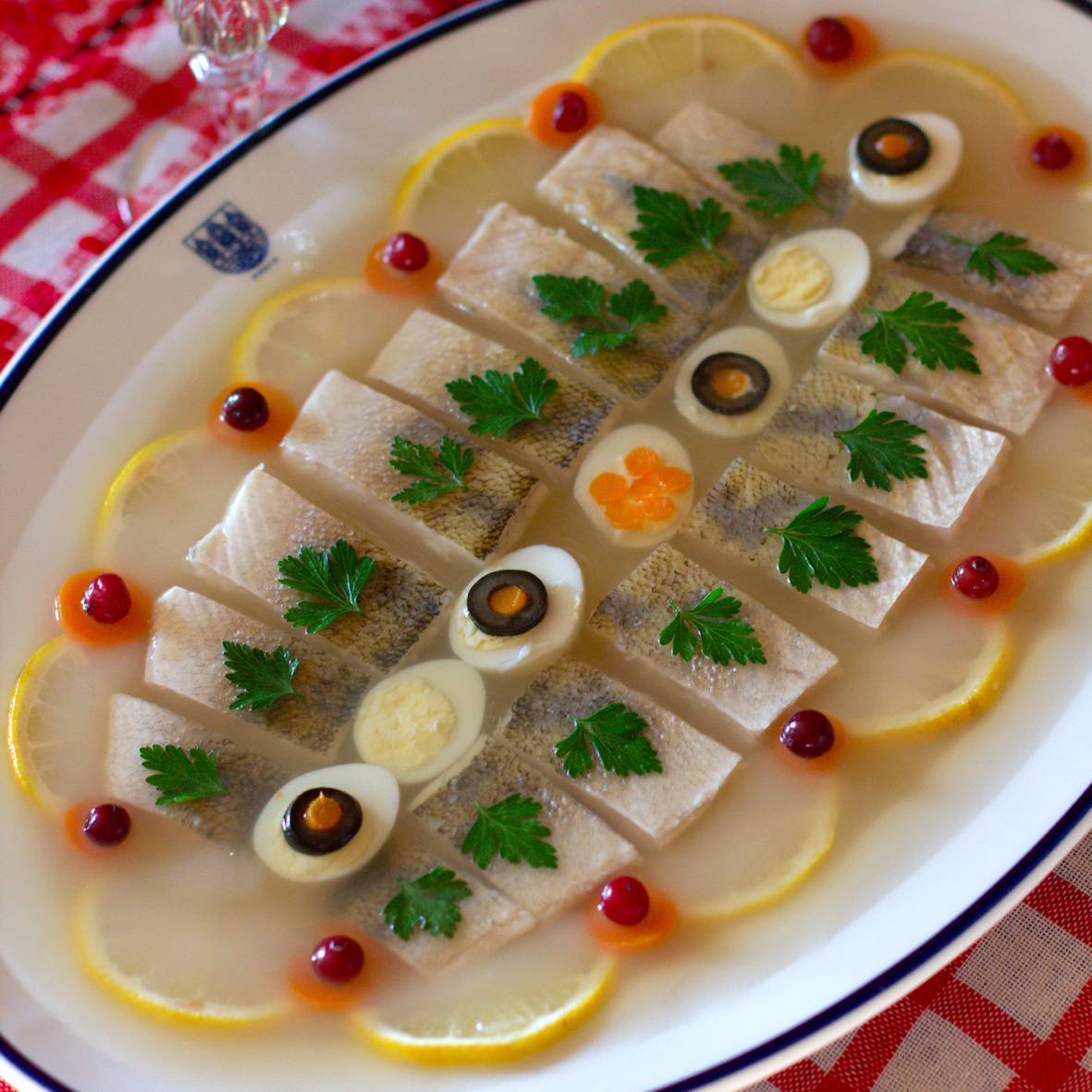 Заливное из рыбы — простые и вкусные рецепты